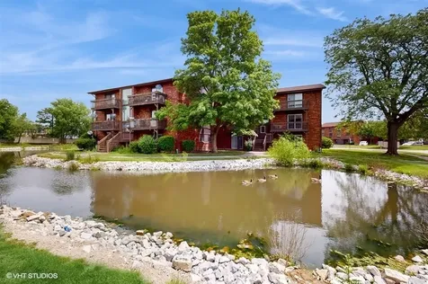 29W542 Country Ridge Drive Warrenville IL 60555