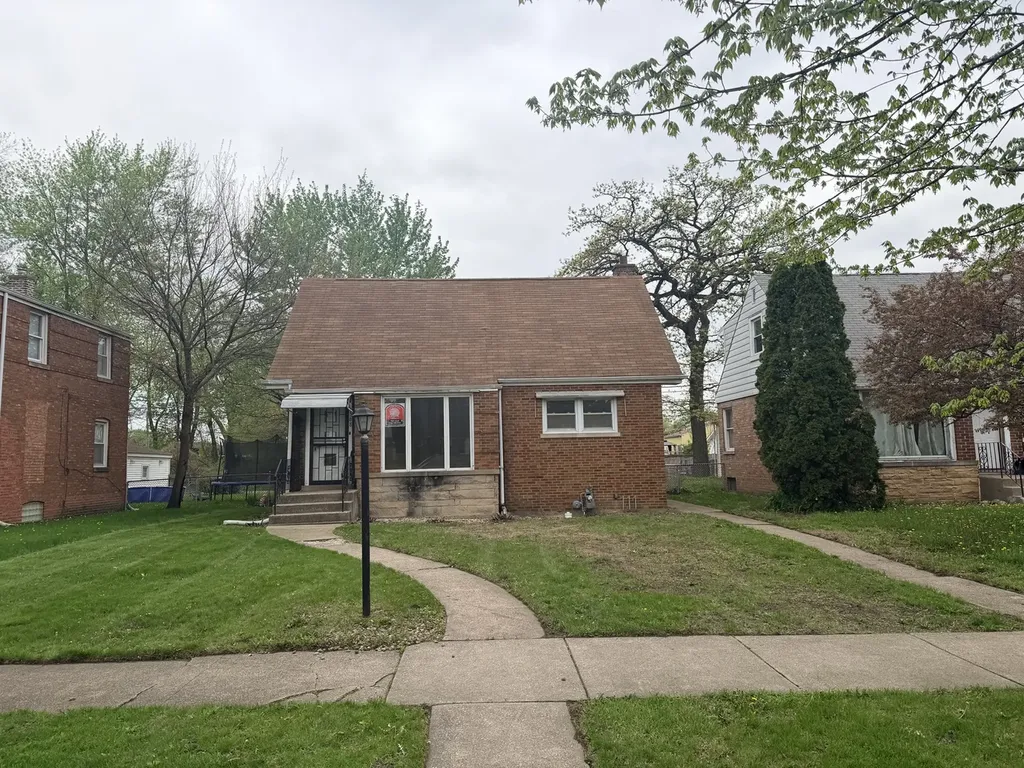 1568 Wentworth Avenue Calumet City IL 60409