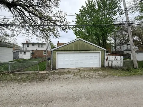1568 Wentworth Avenue Calumet City IL 60409