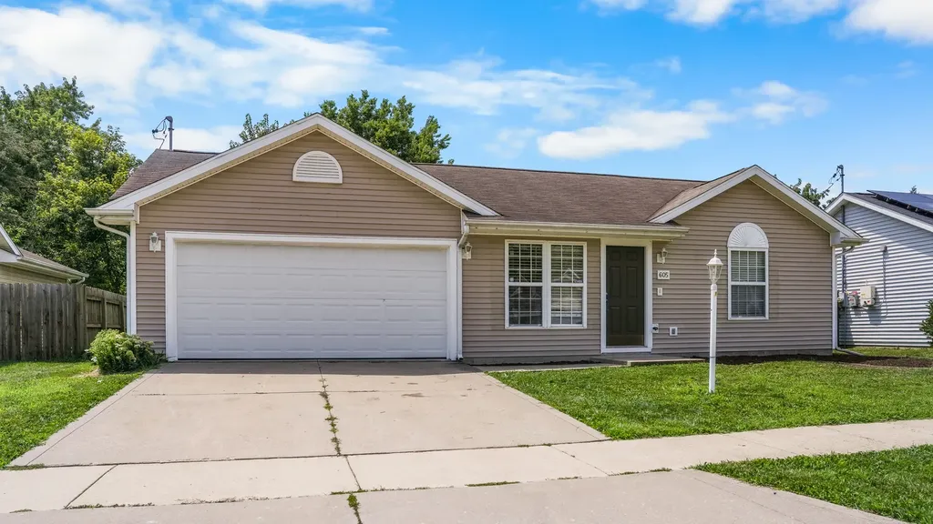 605 South Sunny Lane Urbana IL 61802