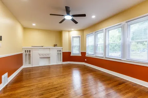 7518 South Union Avenue Chicago IL 60620