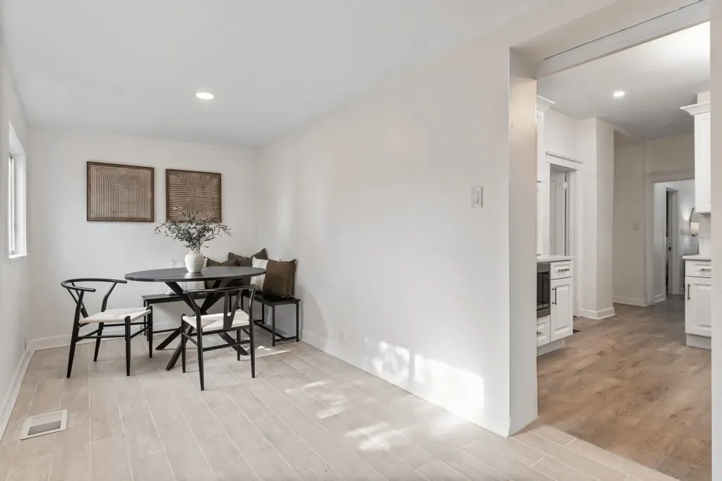 2936 North Keating Avenue Chicago IL 60641