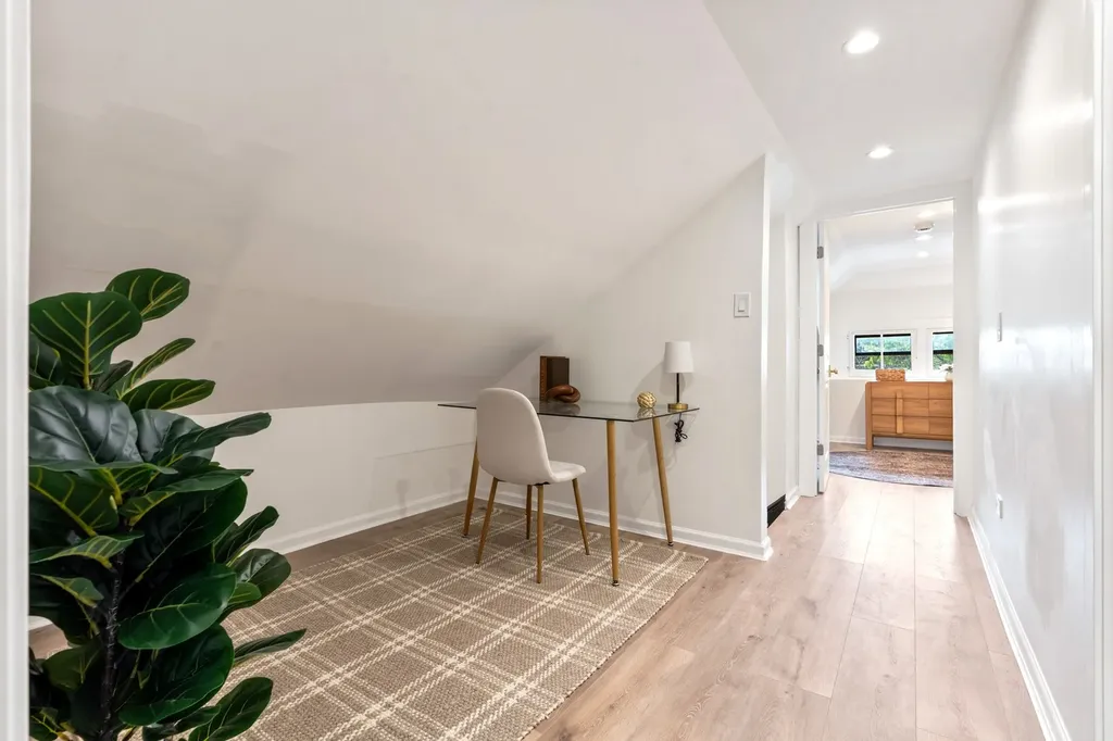 2936 North Keating Avenue Chicago IL 60641