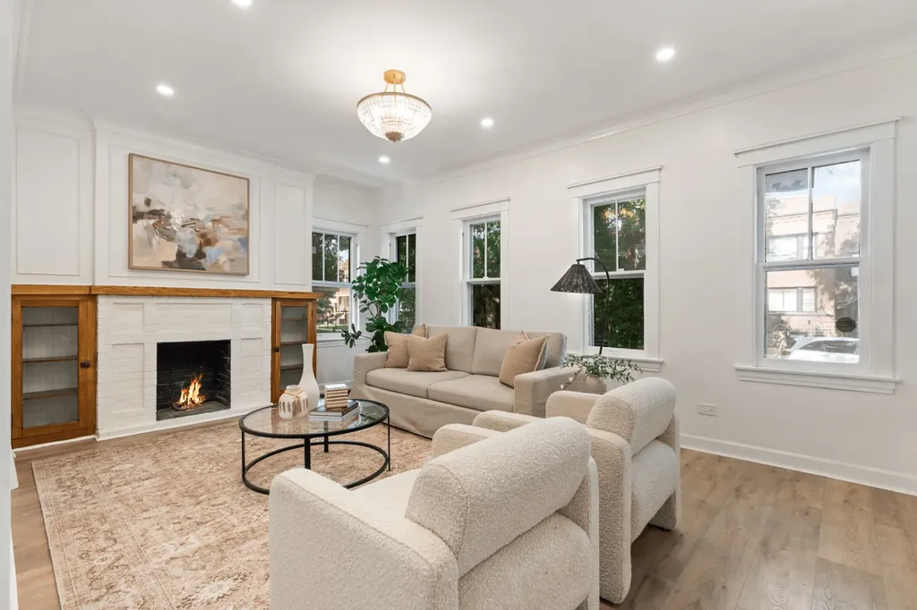 2936 North Keating Avenue Chicago IL 60641