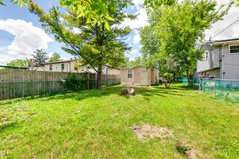 1809 Galilee Avenue Zion IL 60099
