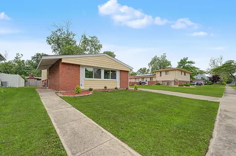229 Indiana Street Park Forest IL 60466