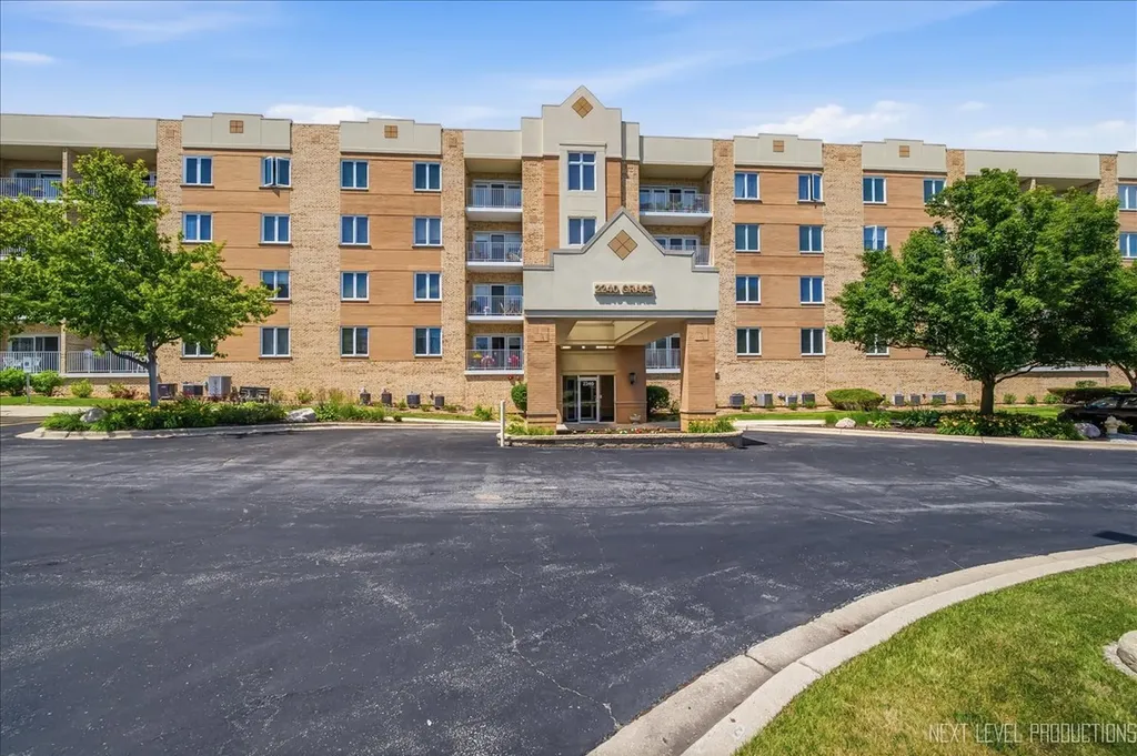 2240 South Grace Street Lombard IL 60148