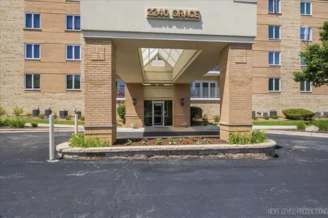 2240 South Grace Street Lombard IL 60148