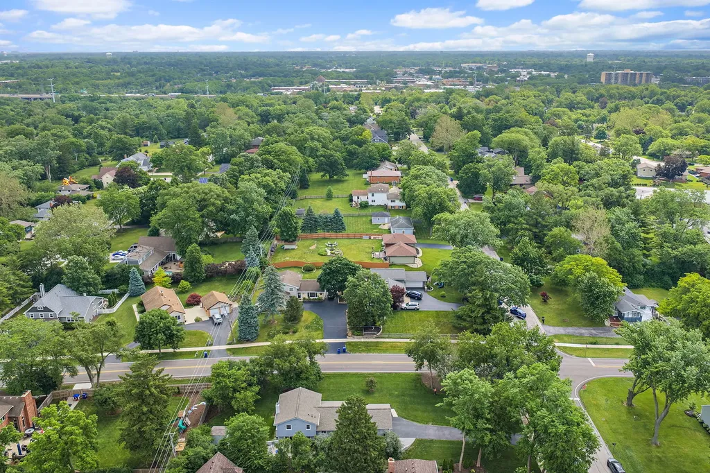 800 Gamble Drive Lisle IL 60532