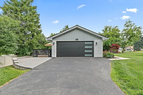800 Gamble Drive Lisle IL 60532
