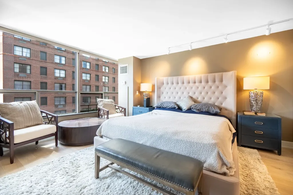 110 East Delaware Place Chicago IL 60611
