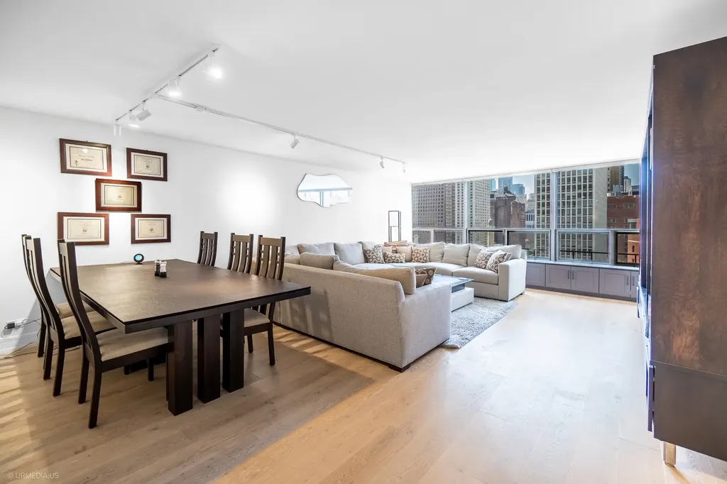 110 East Delaware Place Chicago IL 60611