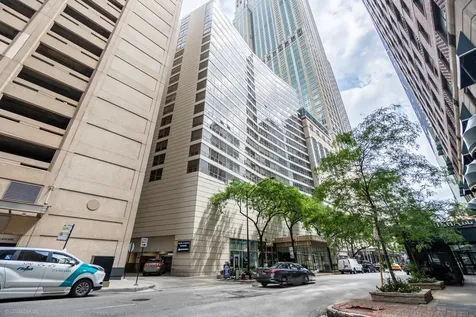 110 East Delaware Place Chicago IL 60611