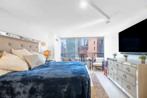 110 East Delaware Place Chicago IL 60611