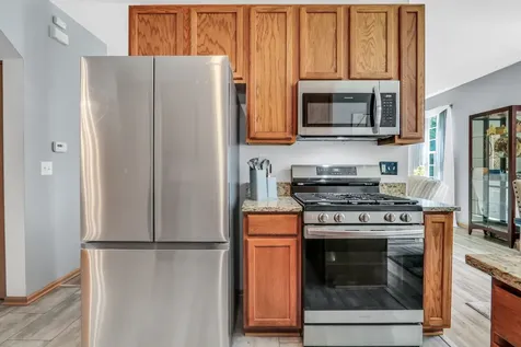 2636 Evergreen Circle Mchenry IL 60050