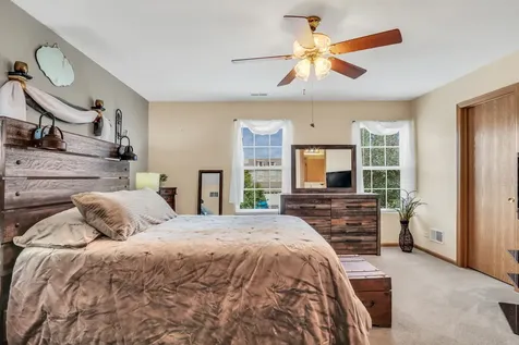2636 Evergreen Circle Mchenry IL 60050