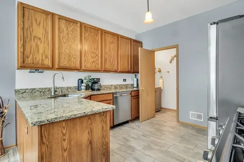 2636 Evergreen Circle Mchenry IL 60050