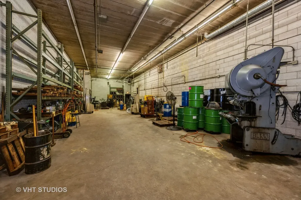 313 West Chestnut Street Chicago IL 60610