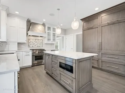 832 Bemis Road Glen Ellyn IL 60137
