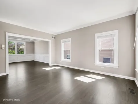 832 Bemis Road Glen Ellyn IL 60137