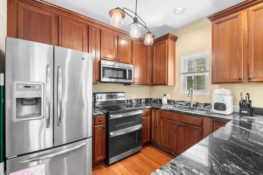 3845 North Milwaukee Avenue Chicago IL 60641
