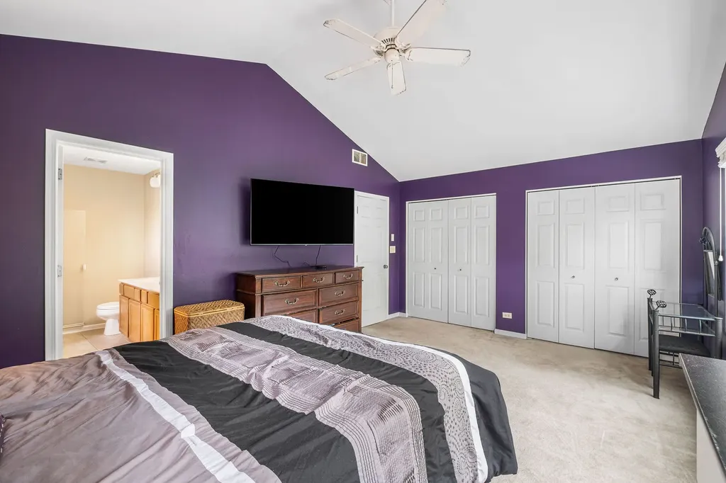 3845 North Milwaukee Avenue Chicago IL 60641