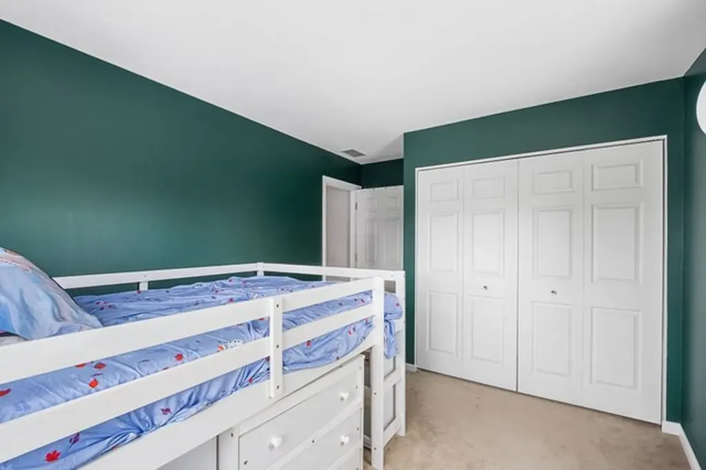 3845 North Milwaukee Avenue Chicago IL 60641
