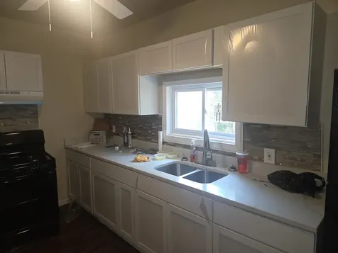 10507 South Lafayette Street Chicago IL 60628