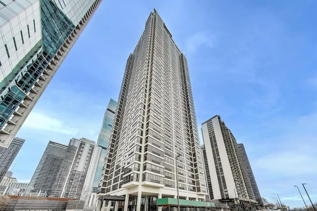 360 East Randolph Street Chicago IL 60601