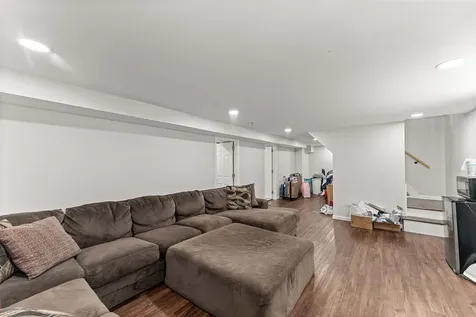 7651 South Cregier Avenue Chicago IL 60649