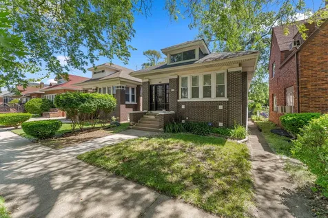 7651 South Cregier Avenue Chicago IL 60649