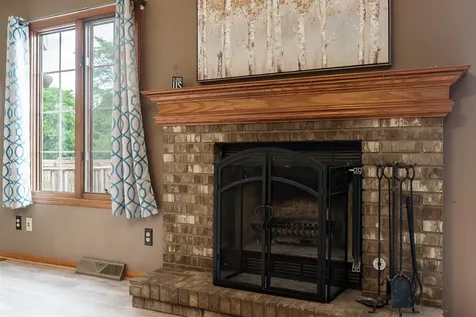 1082 Westridge Drive Rockford IL 61102