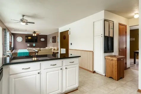 1082 Westridge Drive Rockford IL 61102