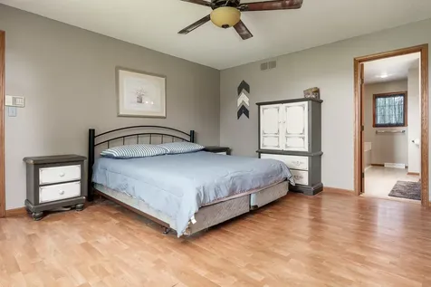 1082 Westridge Drive Rockford IL 61102