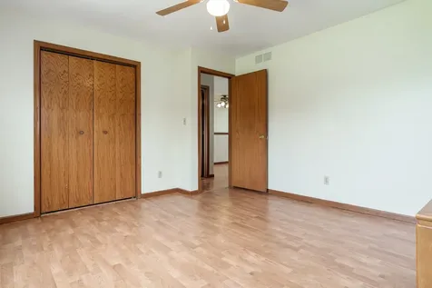 1082 Westridge Drive Rockford IL 61102