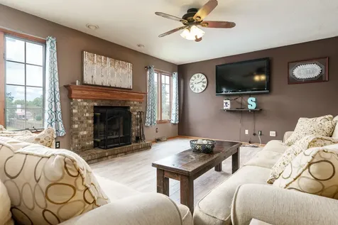 1082 Westridge Drive Rockford IL 61102