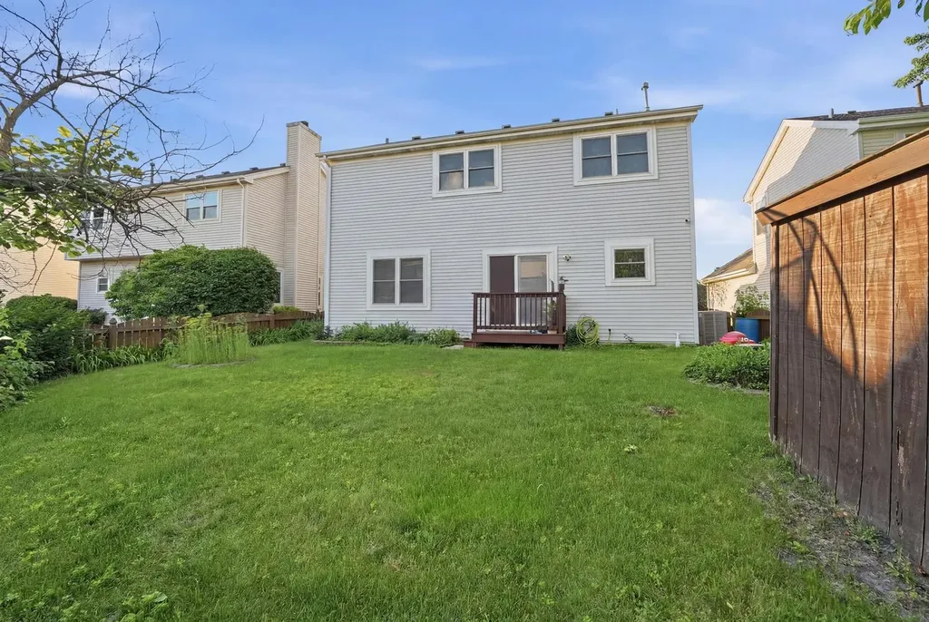 1065 Rosefield Lane Aurora IL 60504