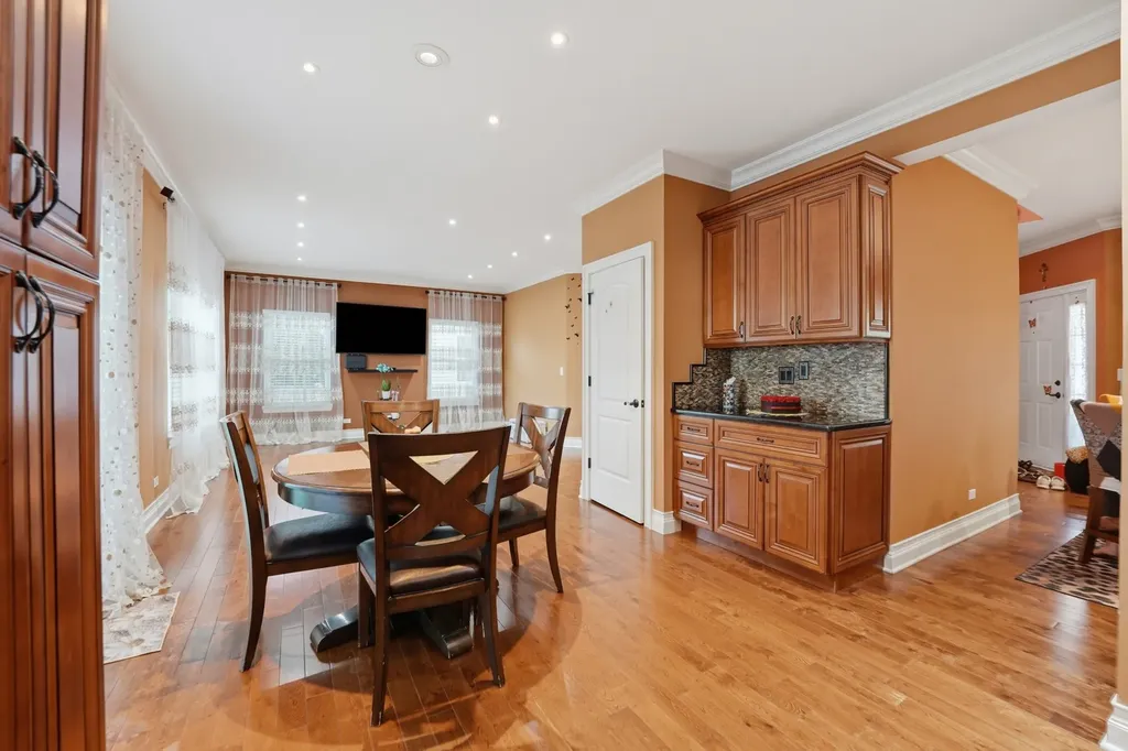 1065 Rosefield Lane Aurora IL 60504