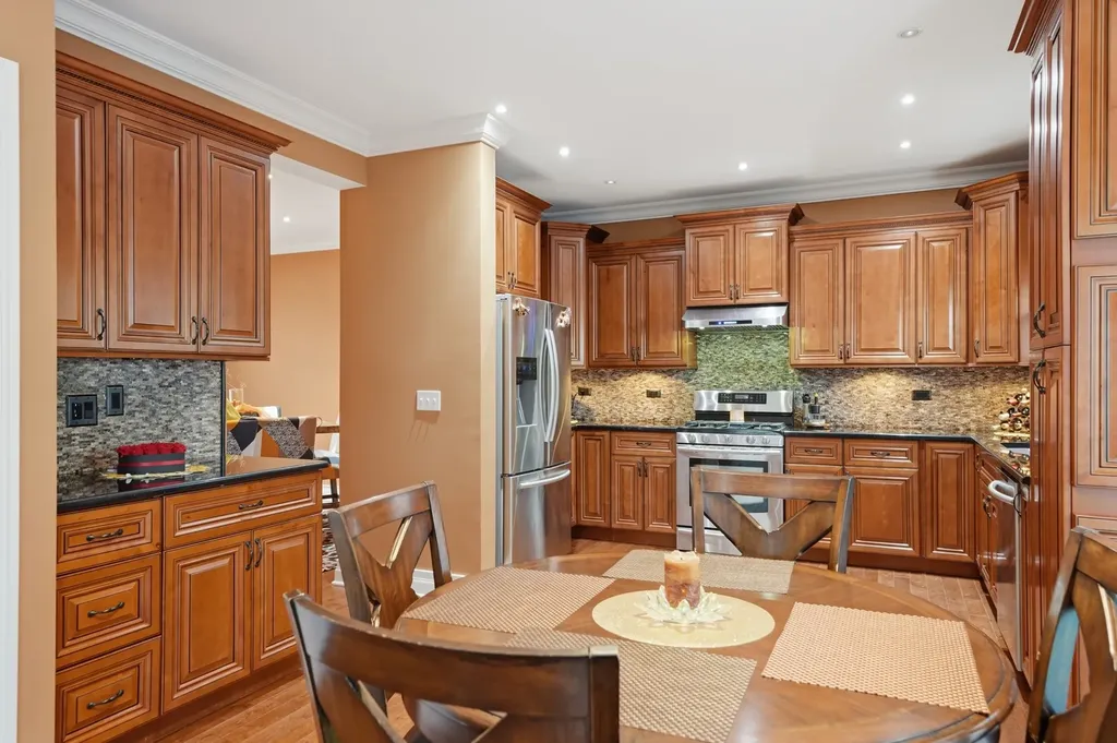 1065 Rosefield Lane Aurora IL 60504