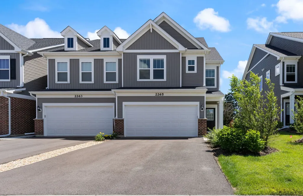 2265 Horseshoe Circle Naperville IL 60564