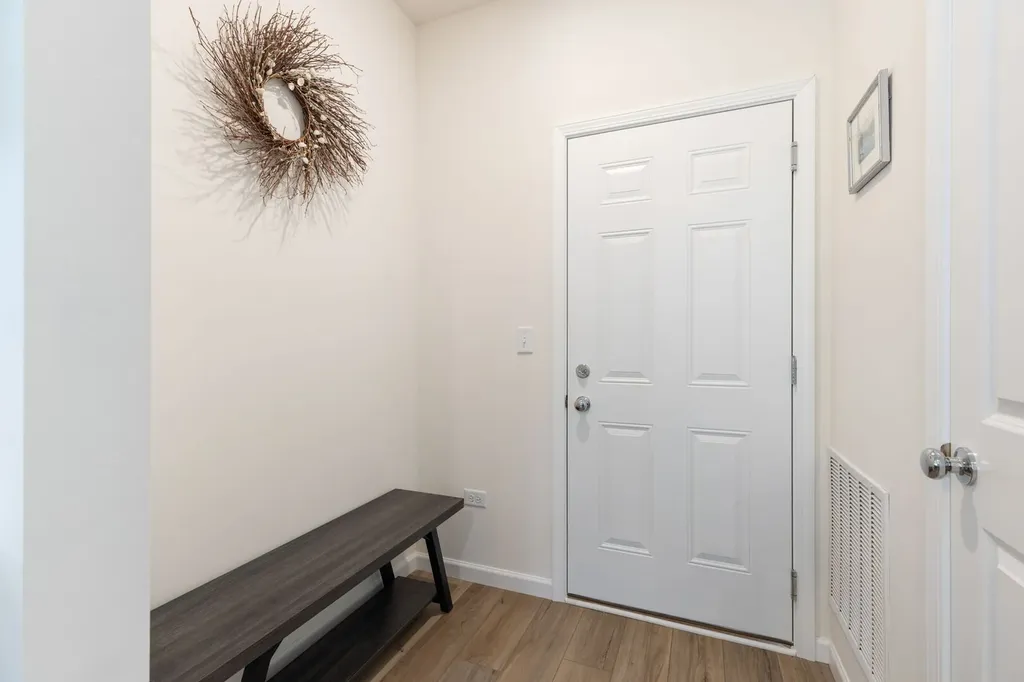 2265 Horseshoe Circle Naperville IL 60564