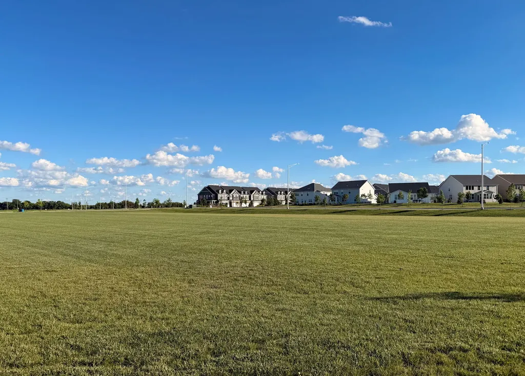 2265 Horseshoe Circle Naperville IL 60564