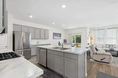 2265 Horseshoe Circle Naperville IL 60564