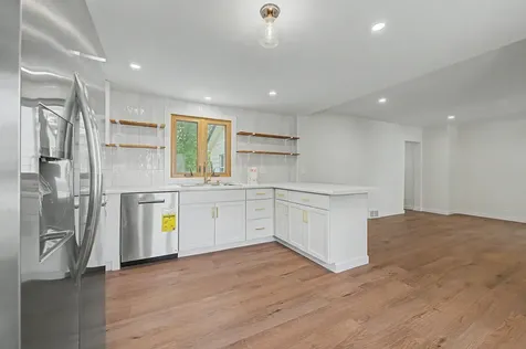 3018 West Beaver Road Freeport IL 61032