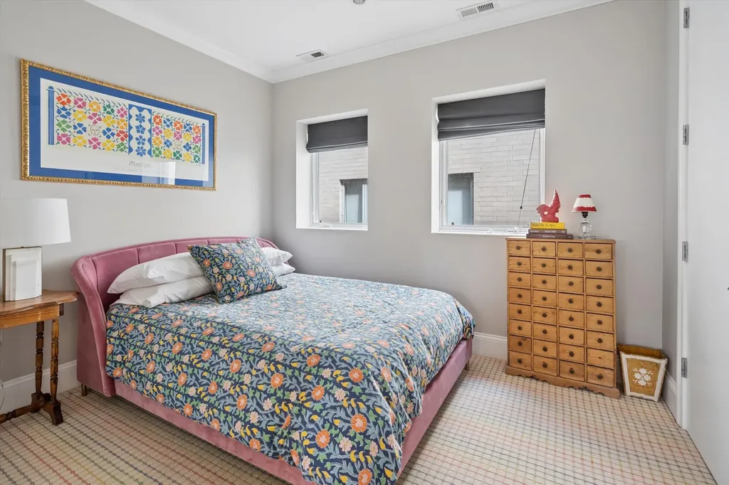 1418 North Lasalle Drive Chicago IL 60610