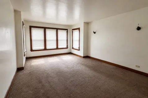 16530 Winchester Avenue Markham IL 60428