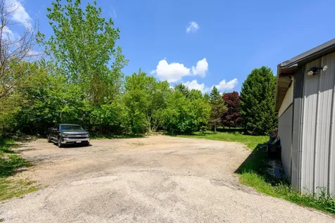 4418 Richmond Road Ringwood IL 60072