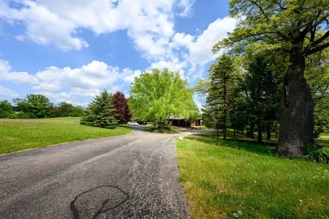 4418 Richmond Road Ringwood IL 60072