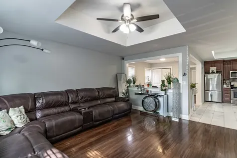 1805 North Harding Avenue Chicago IL 60647