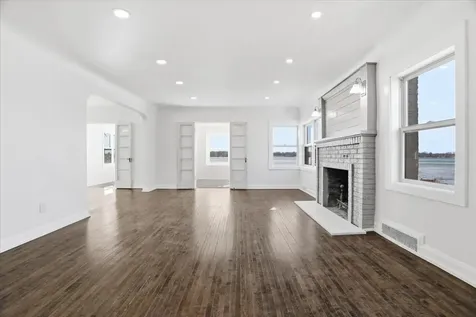 297 East Lakeview Avenue Round Lake Beach IL 60073